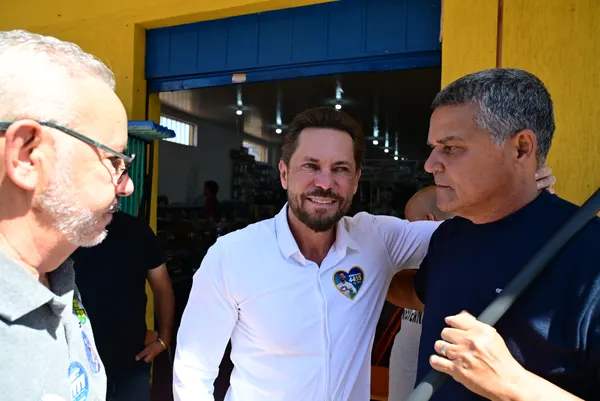 Adesivaço na Praça Matriz — foto 17