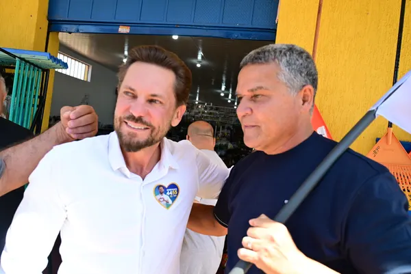 Adesivaço na Praça Matriz — foto 19