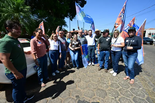 Adesivaço na Praça Matriz — foto 58