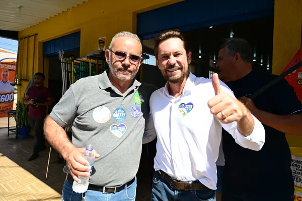 Adesivaço na Praça Matriz — foto 26
