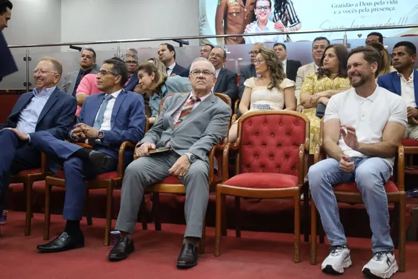 Aniversário do Coronel Solon e lançamento da candidatura de Álvaro Resende — foto 15