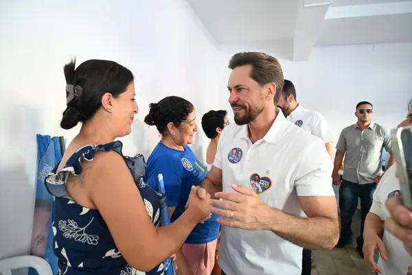 Caminhada no comércio com o deputado Gustavo Sebba e lideranças — foto 8