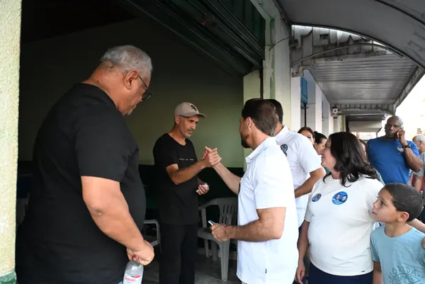 Caminhada no comércio com o deputado Gustavo Sebba e lideranças — foto 57