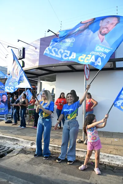 Caminhada no comércio com o deputado Gustavo Sebba e lideranças — foto 66