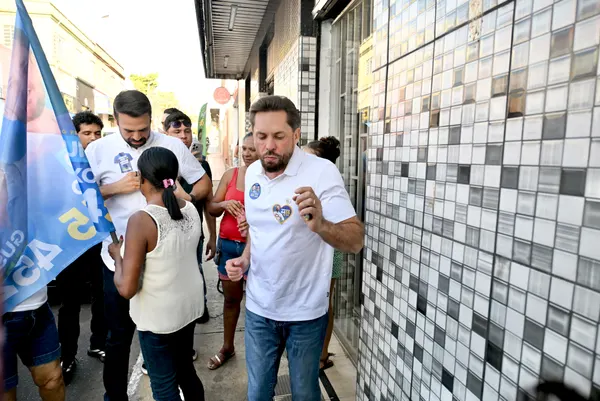 Caminhada no comércio com o deputado Gustavo Sebba e lideranças — foto 14