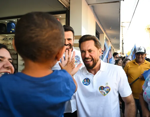 Caminhada no comércio com o deputado Gustavo Sebba e lideranças — foto 84