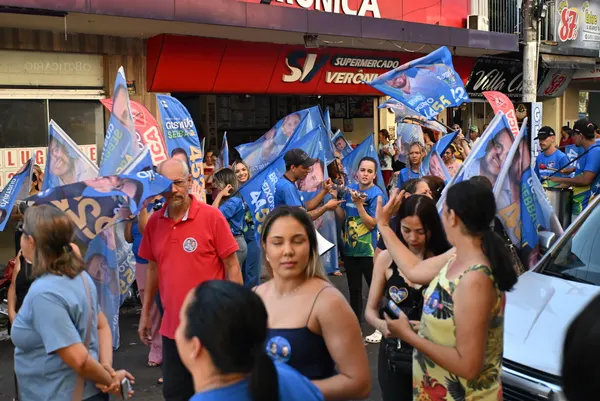 Caminhada no comércio com o deputado Gustavo Sebba e lideranças — foto 44