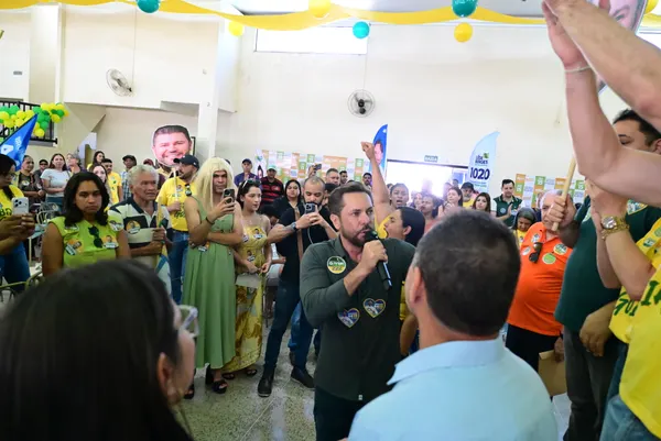 Caminhada no comércio e reunião politica em Cristalina — foto 47