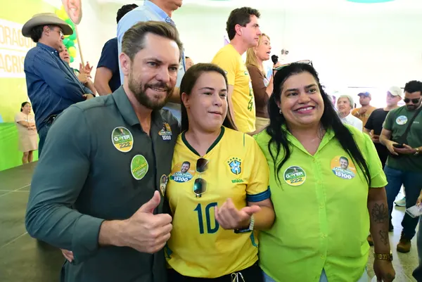 Caminhada no comércio e reunião politica em Cristalina — foto 55