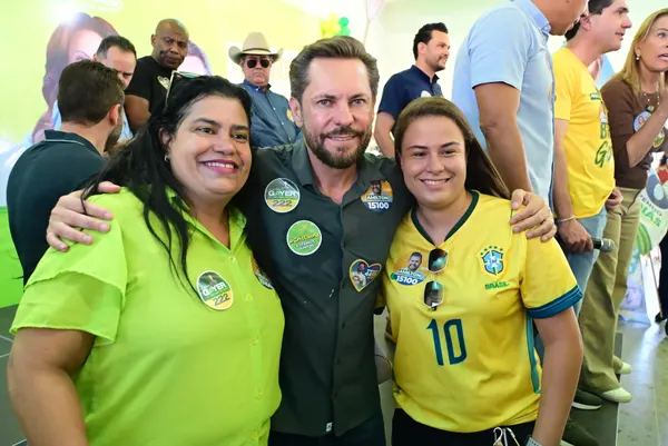 Caminhada no comércio e reunião politica em Cristalina — foto 57