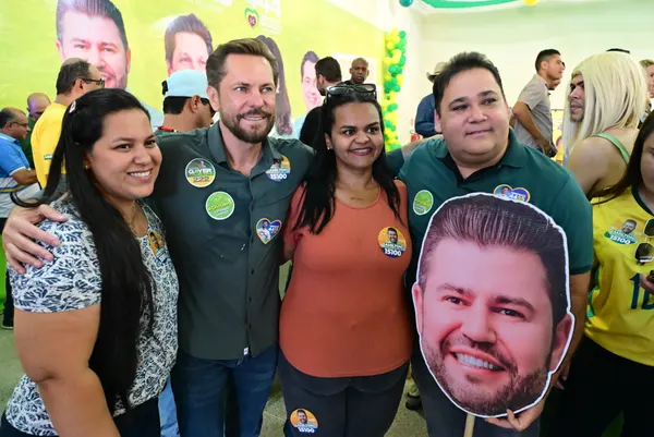Caminhada no comércio e reunião politica em Cristalina — foto 59