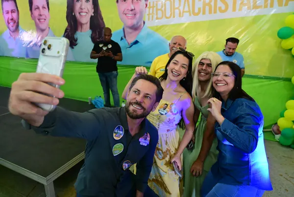 Caminhada no comércio e reunião politica em Cristalina — foto 63