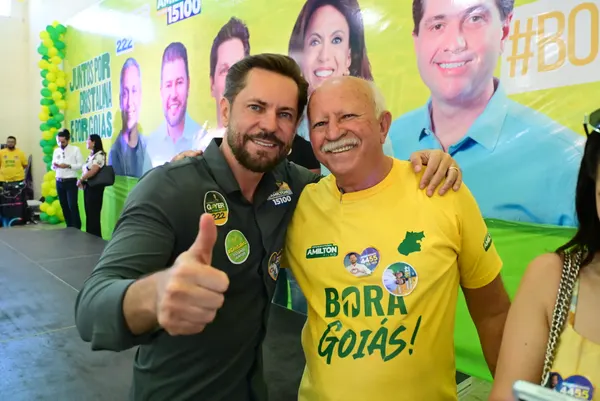 Caminhada no comércio e reunião politica em Cristalina — foto 64