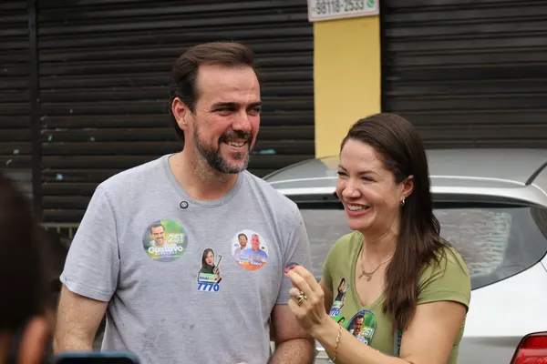 Caminhada + trio pelo bairro com Bruno e o vereador Neto Gomes. 09/09. Drive. — foto 80