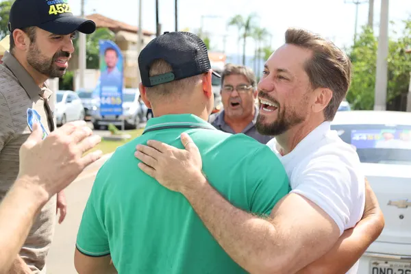 Carreata e reunião com lideranças em Corumbaíba 12/09. Fotos . — foto 61