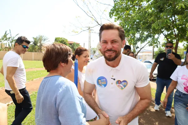 Carreata e reunião com lideranças em Corumbaíba 12/09. Fotos . — foto 47