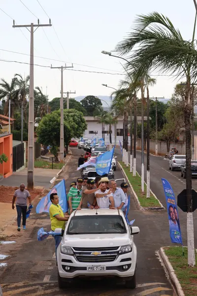 Carreata e reunião com lideranças em Corumbaíba 12/09. Fotos . — foto 35