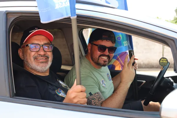 Carreata e reunião com lideranças em Corumbaíba 12/09. Fotos . — foto 5