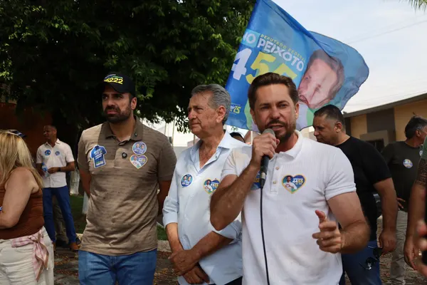 Carreata e reunião com lideranças em Corumbaíba 12/09. Fotos . — foto 84