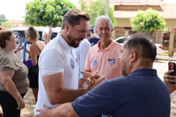 Carreata e reunião com lideranças em Corumbaíba 12/09. Fotos . — foto 69