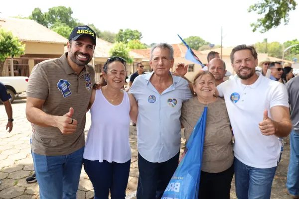 Carreata e reunião com lideranças em Corumbaíba 12/09. Fotos . — foto 67