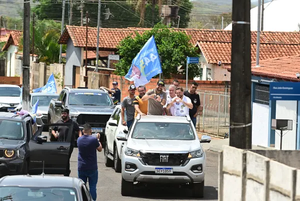CARREATA E REUNIÃO COM LIDERANÇAS EM NOVA AURORA — foto 51
