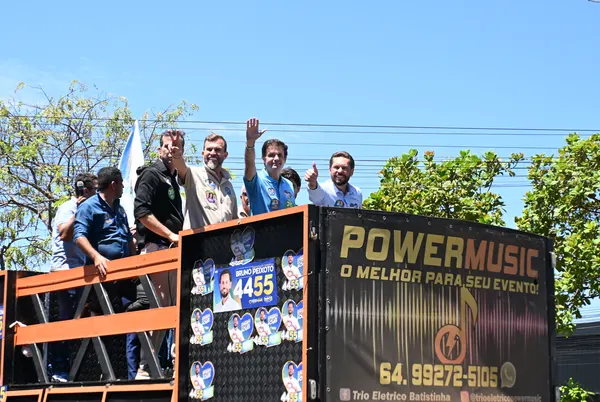 CARRO DE SOM NA REGIÃO NOROESTE COM PEDRO AZULÃO — foto 15
