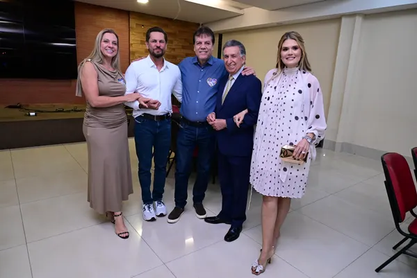 Culto em celebração ao aniversário do pastor Gentil — foto 9