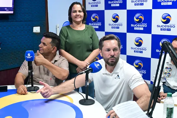 Entrevista radio sucesso em Jaraguá — foto 8