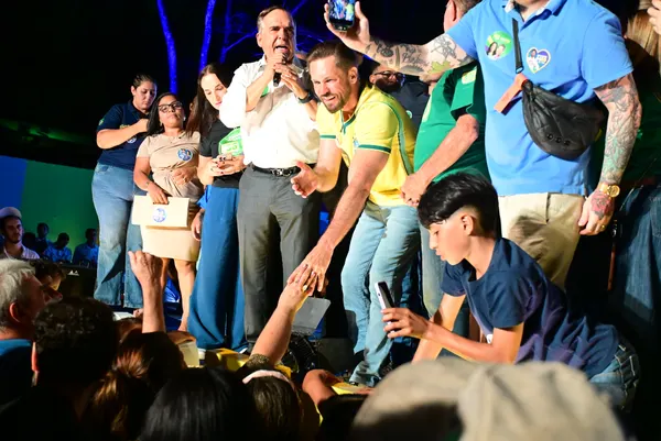 Inauguração da campanha — foto 200