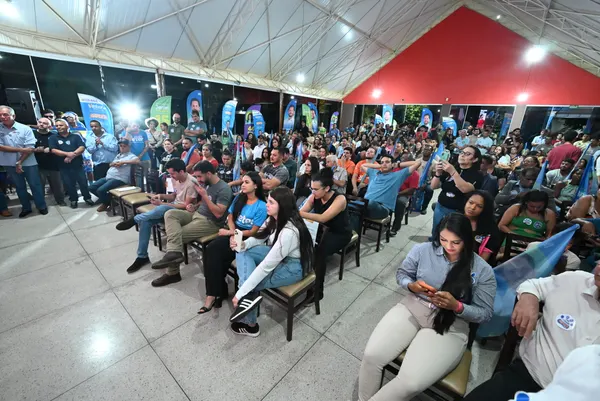 Lançamento da candidatura com o deputado Veter Martins — foto 12