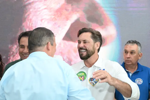 Lançamento da candidatura com o deputado Veter Martins — foto 13