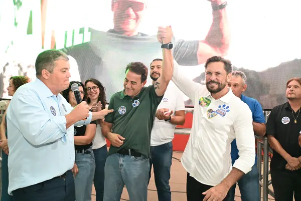 Lançamento da candidatura com o deputado Veter Martins — foto 15