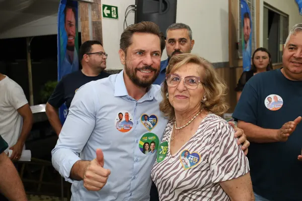 Lançamento da candidatura com o deputado Charles Bento — foto 43