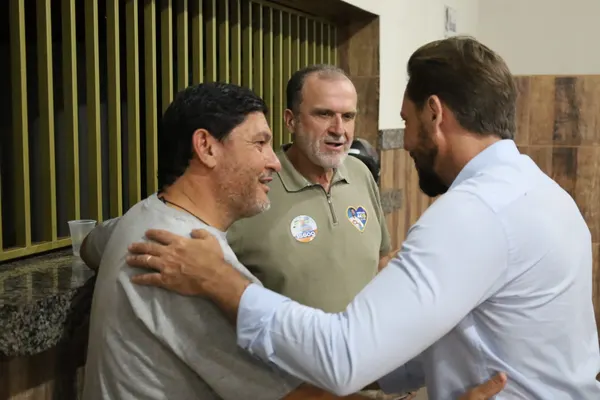 Lançamento da candidatura com o deputado Charles Bento — foto 23