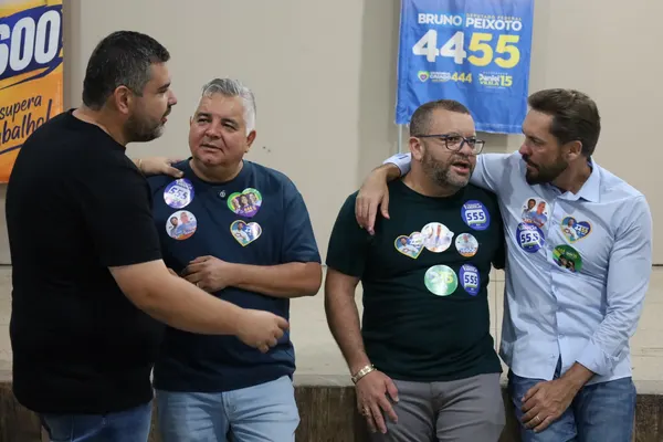 Lançamento da candidatura com o deputado Charles Bento — foto 16