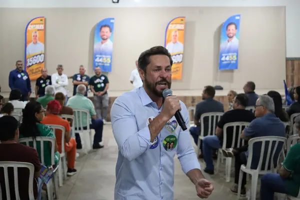 Lançamento da candidatura com o deputado Charles Bento — foto 6