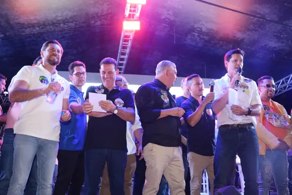 Lançamento das candidaturas de Charles Bento e Bruno Peixoto — foto 49