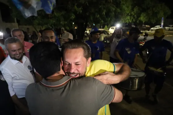 Lançamento de campanha ao lado do prefeito Dr. Fábio, vereadores e grandes lideranças — foto 8