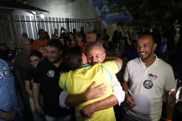 Lançamento de campanha ao lado do prefeito Dr. Fábio, vereadores e grandes lideranças — foto 9