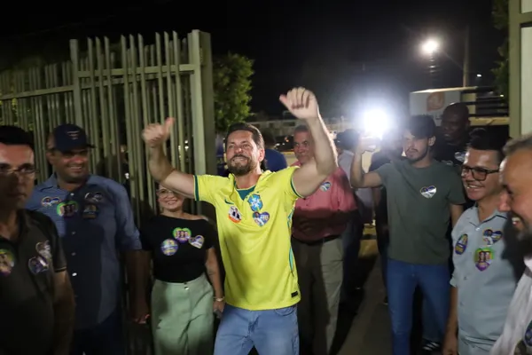 Lançamento de campanha ao lado do prefeito Dr. Fábio, vereadores e grandes lideranças — foto 14