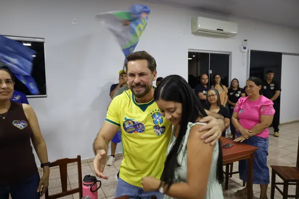 Lançamento de campanha ao lado do prefeito Dr. Fábio, vereadores e grandes lideranças — foto 37