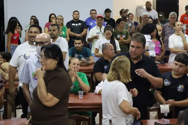 Lançamento de campanha ao lado do prefeito Dr. Fábio, vereadores e grandes lideranças — foto 49