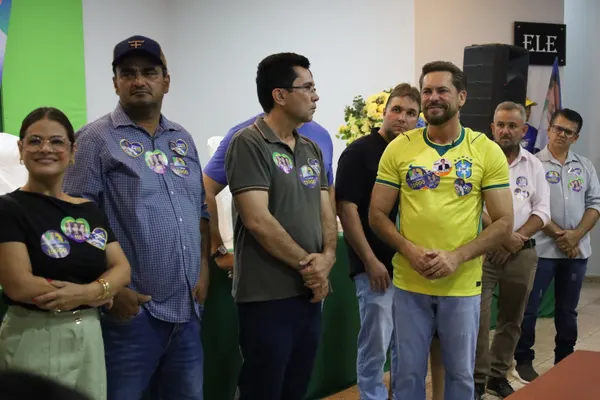 Lançamento de campanha ao lado do prefeito Dr. Fábio, vereadores e grandes lideranças — foto 62