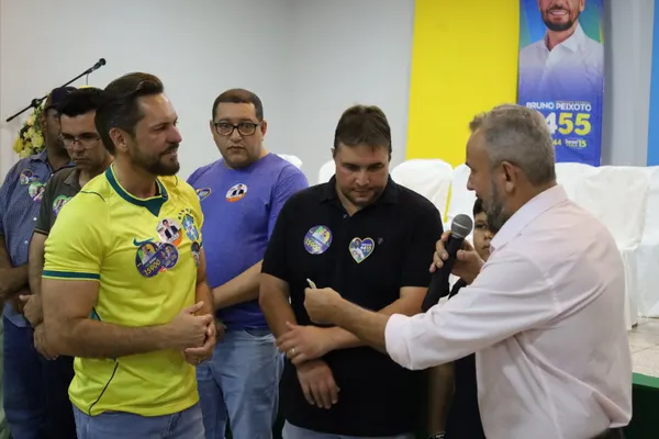 Lançamento de campanha ao lado do prefeito Dr. Fábio, vereadores e grandes lideranças — foto 71