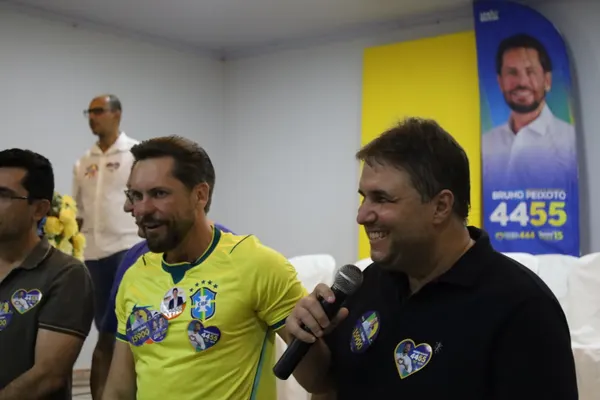 Lançamento de campanha ao lado do prefeito Dr. Fábio, vereadores e grandes lideranças — foto 74