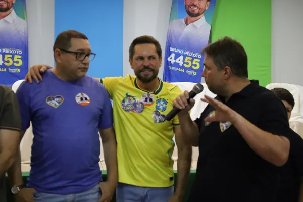 Lançamento de campanha ao lado do prefeito Dr. Fábio, vereadores e grandes lideranças — foto 75