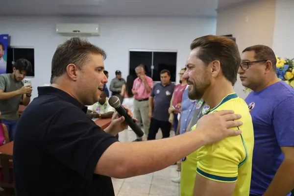 Lançamento de campanha ao lado do prefeito Dr. Fábio, vereadores e grandes lideranças — foto 76