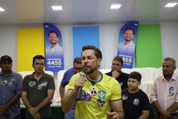 Lançamento de campanha ao lado do prefeito Dr. Fábio, vereadores e grandes lideranças — foto 87