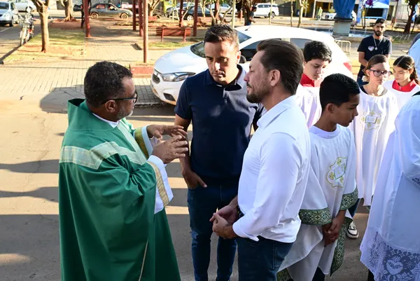 Missa e reunião com vereadores e lideranças — foto 30